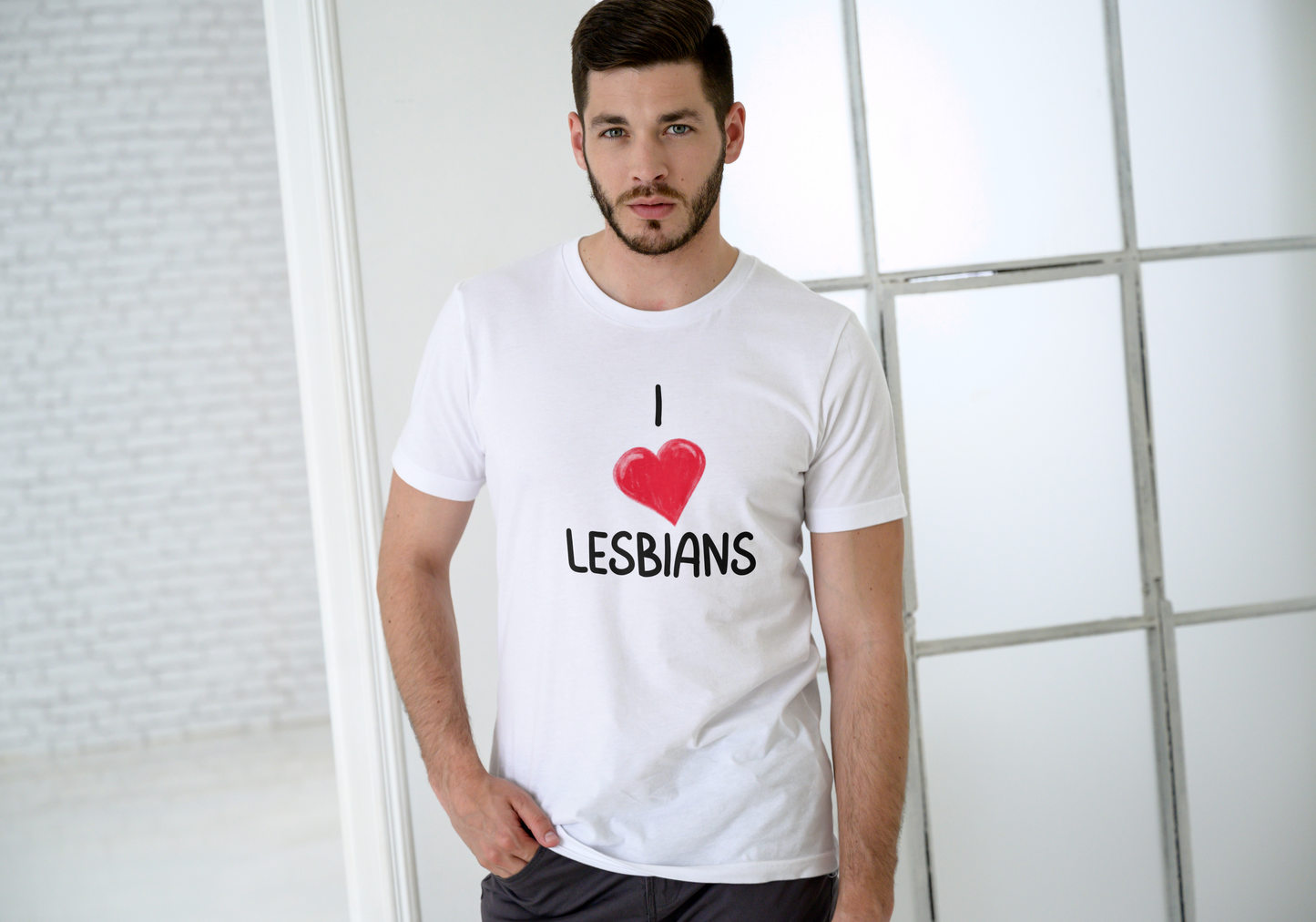 Short sleeve T shirt. I LOVE LESBIANS